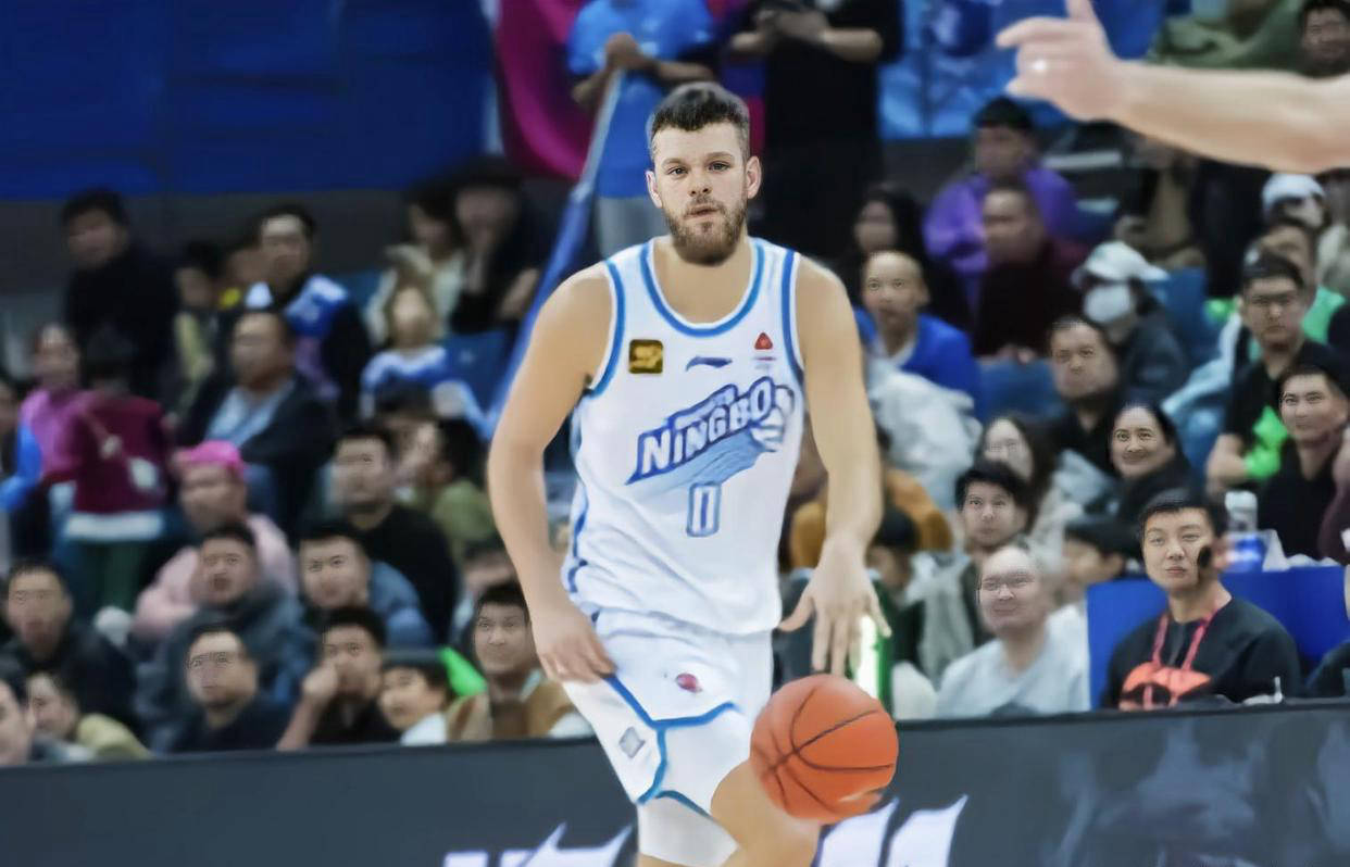 前CBA球员尼古拉斯-拉科塞维奇将加盟澳洲NBL