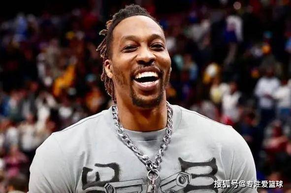 霍华德和伦纳德达成一致！收取250万美金，将他引荐到NBA名人堂