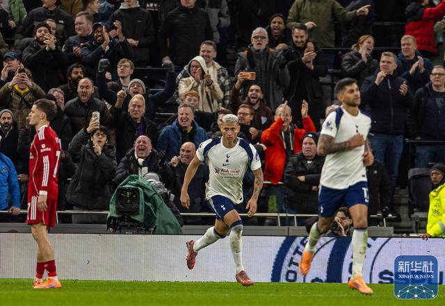 英超｜热刺不敌利物浦