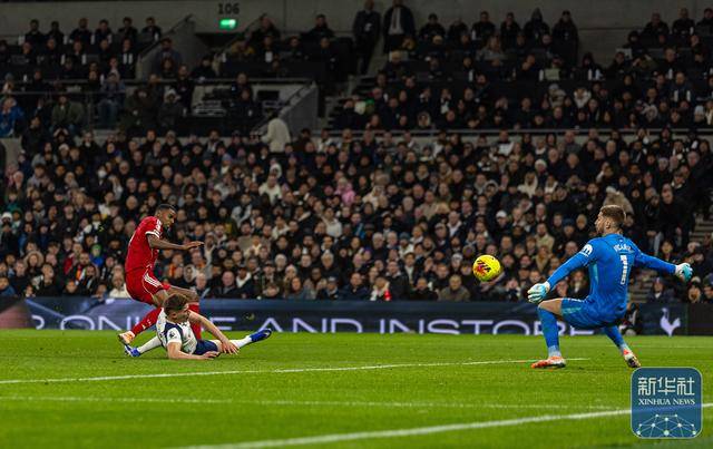 英超｜热刺不敌利物浦