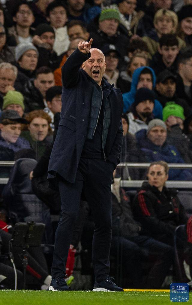 英超｜热刺不敌利物浦