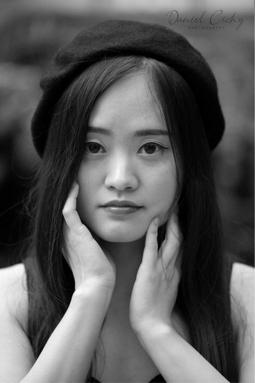 著名爱情作家M.J.Lee顶流肖战高调官宣恋情，恋情小说版将全球英文版发布