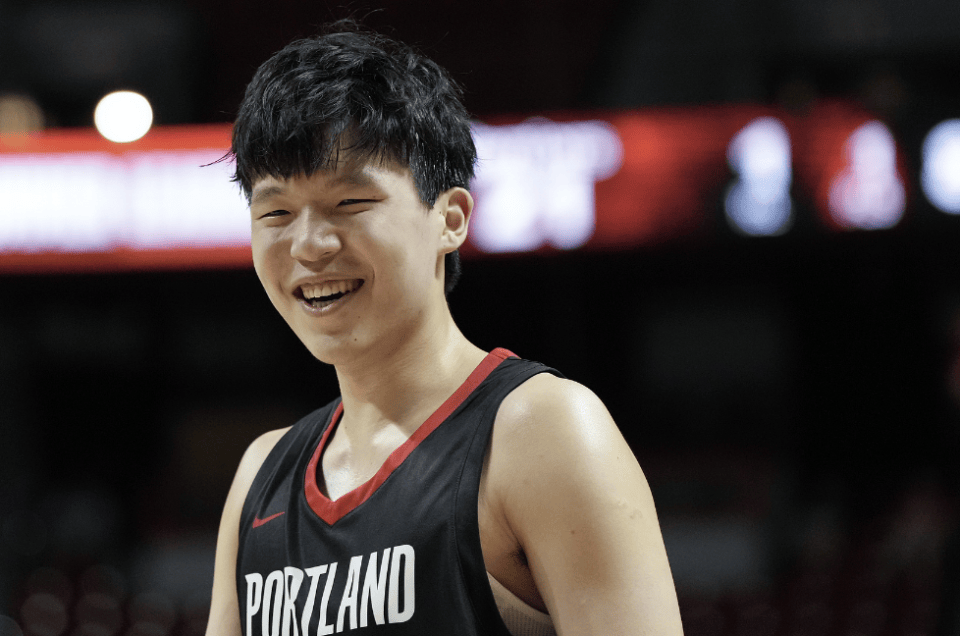 杨瀚森只打5场，开拓者净胜17分！弃用他8场输6场，斯普利特脸肿了