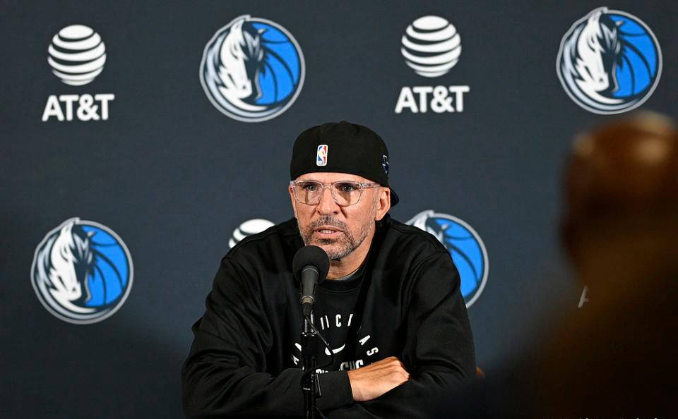 NBA教练薪资排行榜公布！泰伦卢年薪破亿元，是湖人教练雷迪克的两倍多