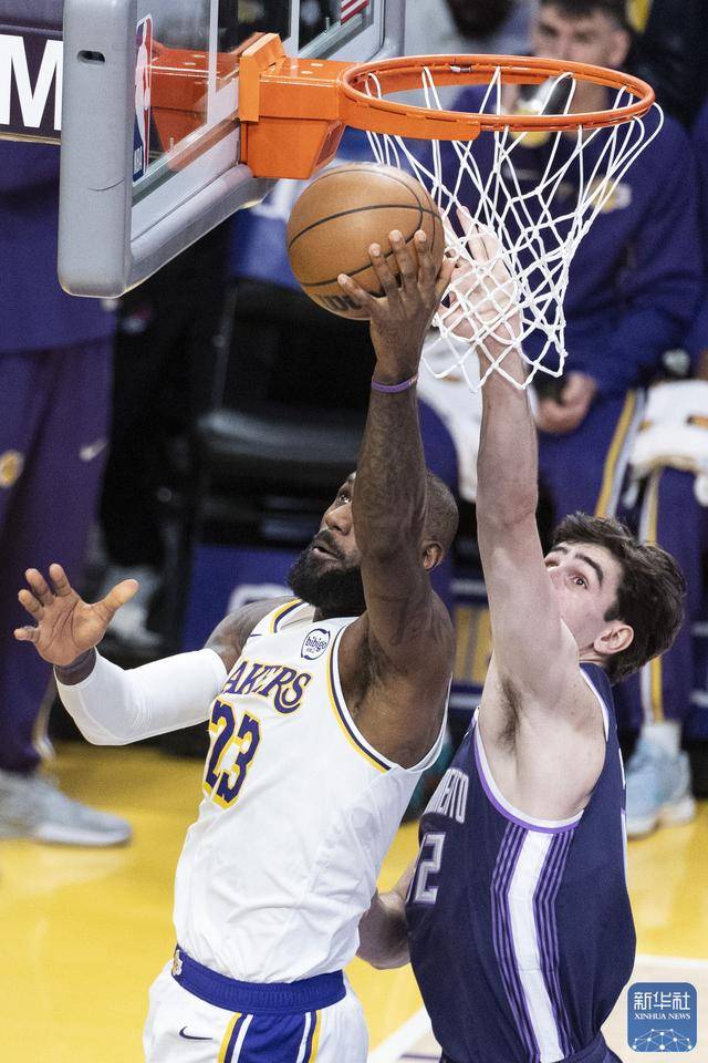 篮球丨NBA常规赛：湖人胜国王