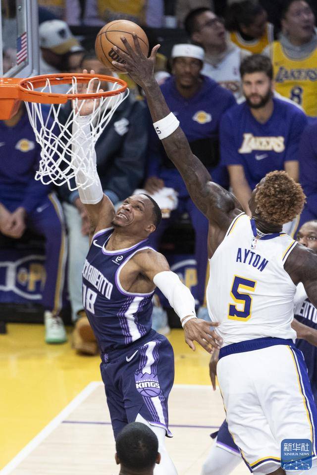 篮球丨NBA常规赛：湖人胜国王