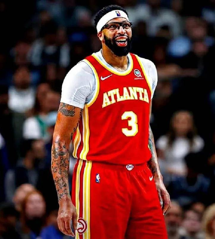 不打了！浓眉哥手部重伤！NBA第一玻璃人球星