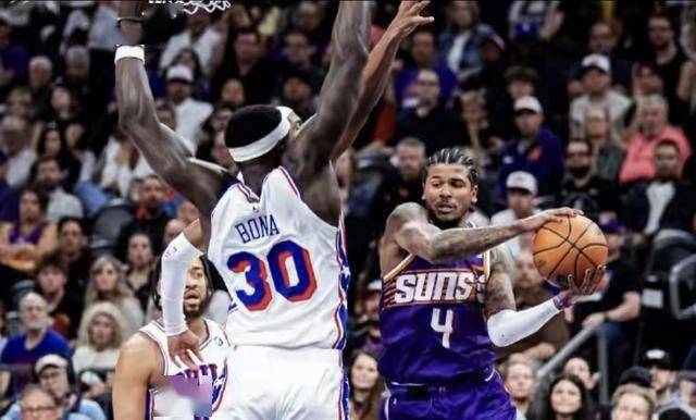 76人(rén)拒逆转109-103太(tài)阳 狄龙-佈(bù)鲁尅(kè)斯28分(fēn)2板2助