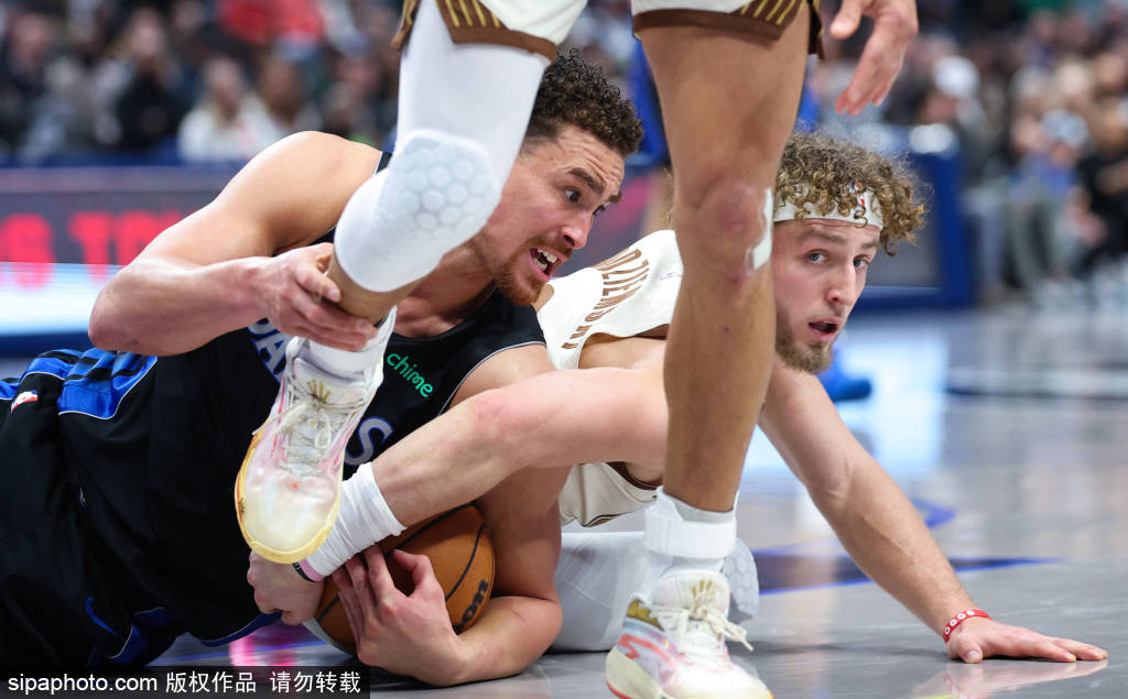 杜兰特的(de)小号争议：社交媒体如何重塑NBA明星的(de)公共(gòng)形象